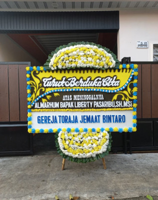 Papan Bunga Duka di Binjai Timur